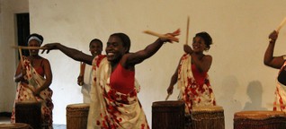 Trommeln des Glücks - die starken Frauen aus Butare