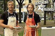 Sander vs. Blank: So einfach ist Grillen ohne Kohle / stern.de / 11.8.09