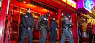 Steuerfahndung und Polizisten durchsuchten das Bordell - Wieder Razzia im Eros Laufhaus