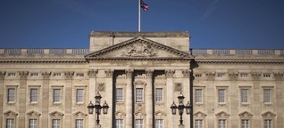 Der Buckingham Palace öffnet für Besucher - Bild 1 von 10