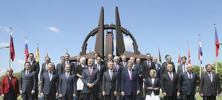 NATO-Stern über Podgorica