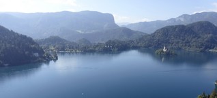 Slowenien: Oberkrainer, eine süße Stadt und der See von Bled