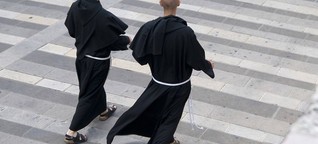Homosexueller Mönch: Ein Mann, der in der Nische lebt