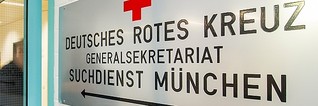 1947 wurde die Suchdienst-Verbindungsstelle des Roten Kreuzes gegründet | domradio.de