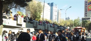 El inicio del día nacional de Bolivia - El Chukuta