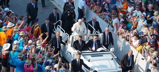 Die Ministranten feiern mit Papst Franziskus ihr eigenes Fest