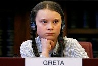 Warum feinden so viele Menschen Greta Thunberg an?