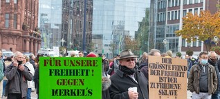 1.100 „Querdenker*innen" demonstrieren mit Masken - Anzeigen wegen gefälschter Atteste und Volksverhetzung - Nordstadtblogger