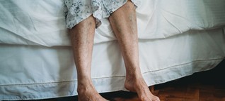 Restless-Legs-Syndrom: Das hilft gegen unruhige Beine - DER SPIEGEL - Gesundheit