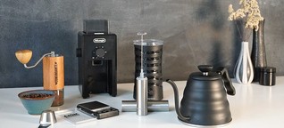 Kaffee-Zubehör: Mühlen, Dosierhilfen und Milchaufschäumer im Test - DER SPIEGEL - Tests