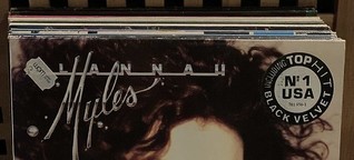 30 records in 30 days from 2 collections from one household, day 7: Alannah Myles, the debut album.