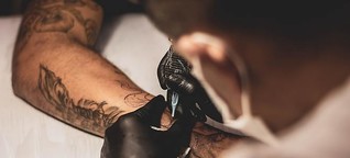 An welchen Körperstellen Tattoos am meisten wehtun