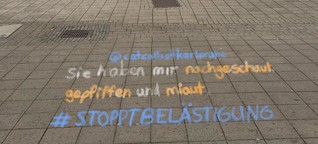Junge Karlsruherinnen kreiden im Internet sexualisierte Belästigung an - wortwörtlich
