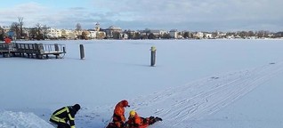 Feuerwehr-Übung Eisretten und Eistauchen im Tiefen See