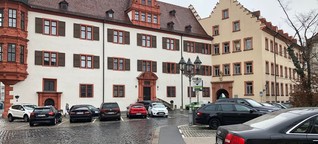 Streit in Würzburg: Innenstadt-Parkplätze sollen weg