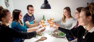 „Social Dining": Warum sich Magali und Philipp Fremde zum Essen einladen 
