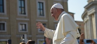 Priester betet für den "falschen" Papst und wird exkommuniziert | DOMRADIO.DE