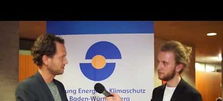 Energiereporter Tobias Mayr im Interview mit Fairphone CEO Bas van Abel