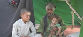 Kabulin pakolaisleirillä moni saa syödäkseen vain kuivia leivänpaloja - teltassa asuva leski Ylelle: "Muuta toivoa ei ole kuin Allah"