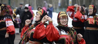As Estonia turns 100, a new embrace of its Russian speakers