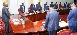 Beten vor der Kabinettssitzung - Was der neue fromme Präsident Ruto für das säkulare Kenia bedeutet