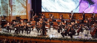 Große Orchester auf der Bühne des George-Enescu-Festivals
