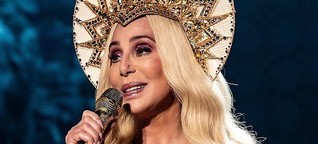 75 Jahre Cher: Was macht die Popsängerin zur queeren Ikone?