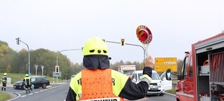 Eberbach - Aktueller Einsatz von Polizei - Feuerwehr und dem Rettungsdienst nach Frontalzusammenstoß