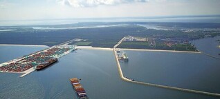 Uncertain waters: the future of Poland’s deepwater container port project